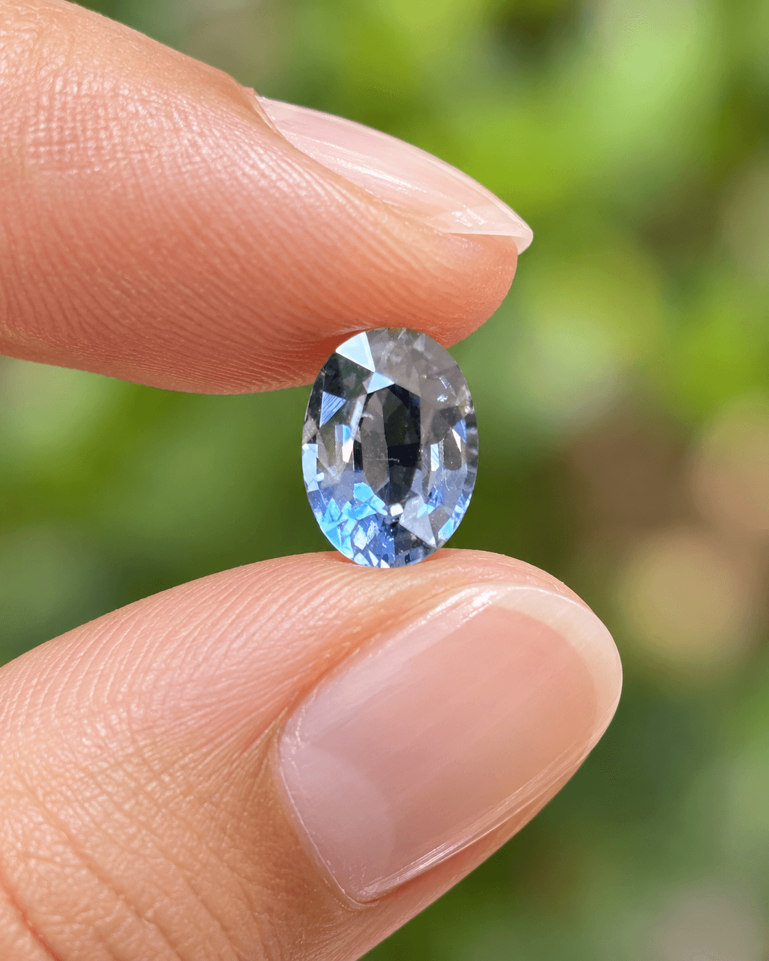 Natural Teal Blue Spinel - 1.12 ct Teal Blue/Green Blue Oval Faceted Cut Ceylon Gemstone from Sri Lanka (LG-311) Natural Teal Blue Spinel - 1.12 ct Teal Blue/Green Blue Oval Faceted Cut Ceylon Gemstone from Sri Lanka (LG-311)